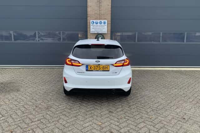 Ford Fiesta (2023) thumbnail 6