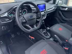 Ford Fiesta (2023) thumbnail 9