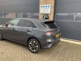 Kia Ceed (2025) thumbnail 4