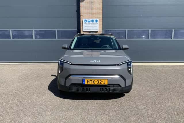 Kia EV3 (2025) thumbnail 5