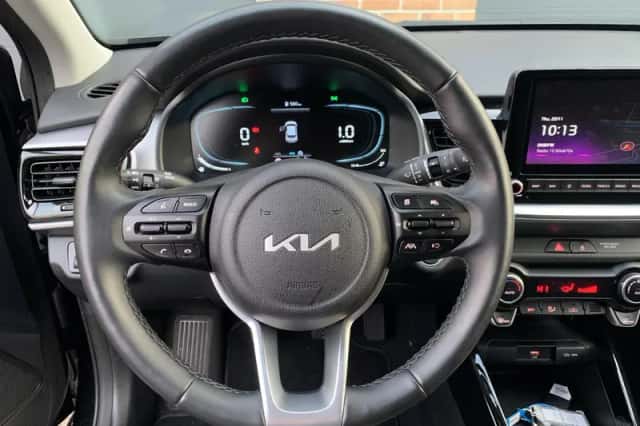 Kia Stonic (2025) thumbnail 11
