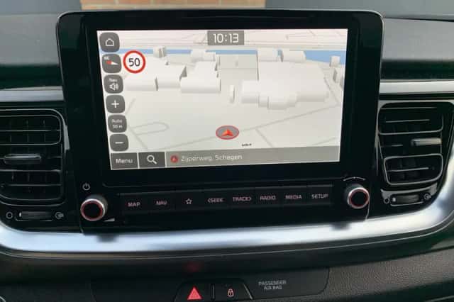 Kia Stonic (2025) thumbnail 14
