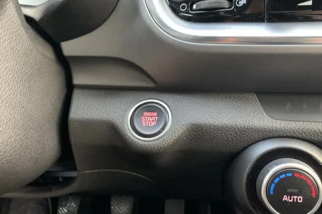 Kia Stonic (2025) thumbnail 17