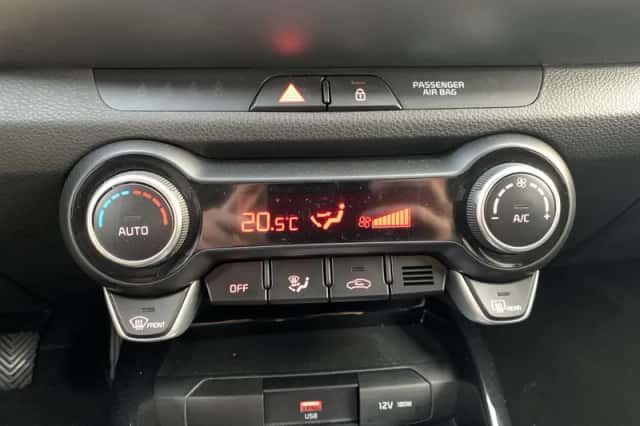 Kia Stonic (2025) thumbnail 18