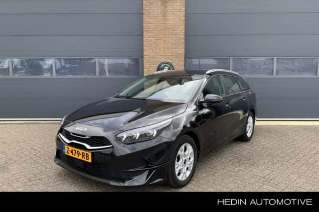 Kia Ceed Sportswagon (2024) thumbnail 1