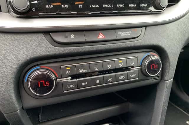 Kia Ceed Sportswagon (2024) thumbnail 16