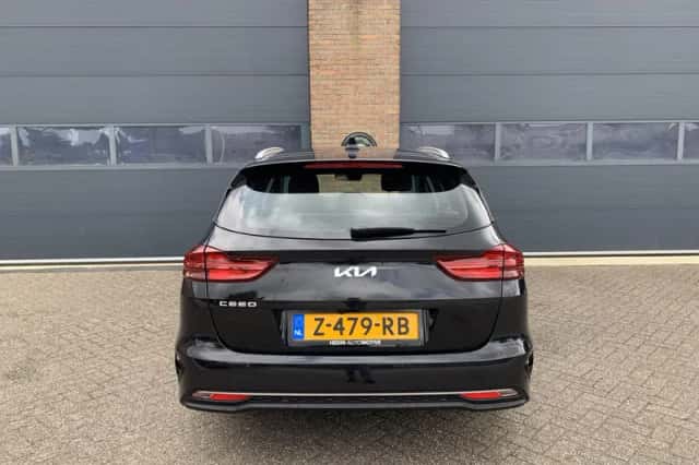 Kia Ceed Sportswagon (2024) thumbnail 7