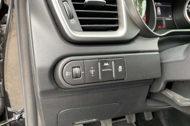 Kia Ceed Sportswagon (2024) thumbnail 10