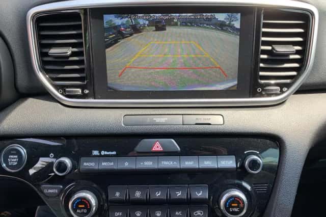 Kia Sportage (2019) thumbnail 16