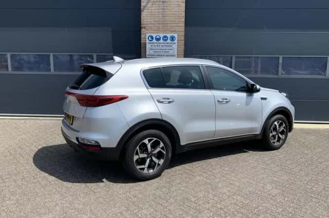 Kia Sportage (2019) thumbnail 25