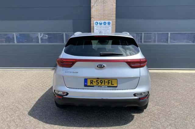 Kia Sportage (2019) thumbnail 6