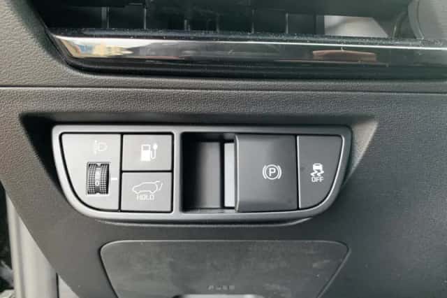 Kia EV6 (2025) thumbnail 17