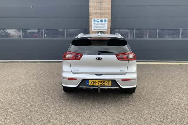 Kia Niro (2019) thumbnail 6