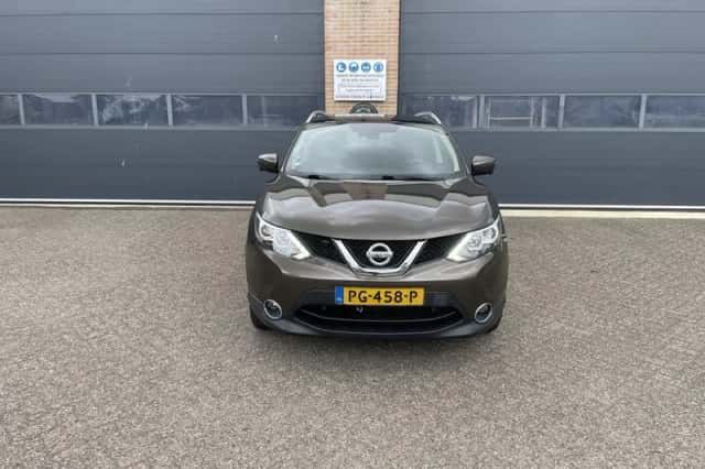 Nissan Qashqai (2017) thumbnail 5