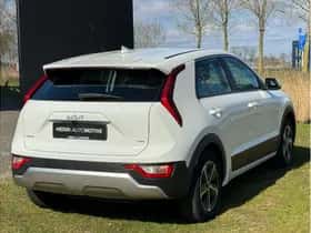 Kia Niro (2022) thumbnail 2
