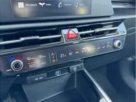 Kia Niro (2022) thumbnail 12