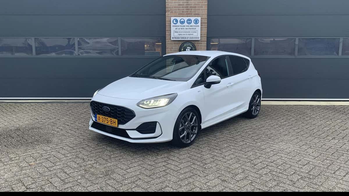 Ford Fiesta (2023) — foto 1