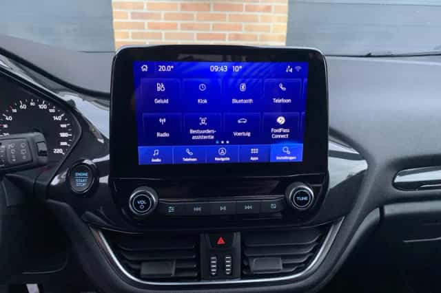 Ford Fiesta (2023) thumbnail 16