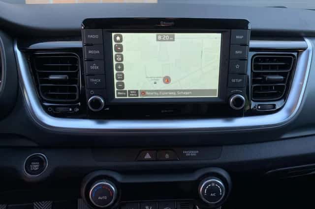 Kia Stonic (2020) thumbnail 16