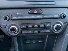 Kia Sportage (2021) thumbnail 17