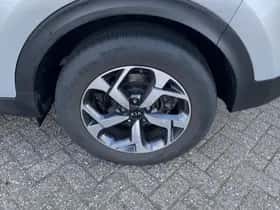 Kia Sportage (2021) thumbnail 3