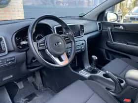 Kia Sportage (2021) thumbnail 8