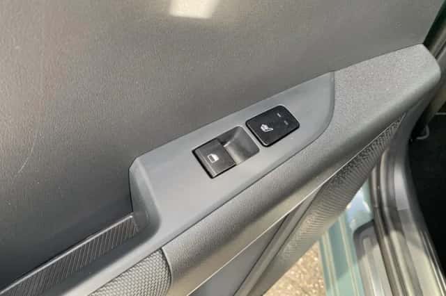 Kia Niro (2022) thumbnail 28