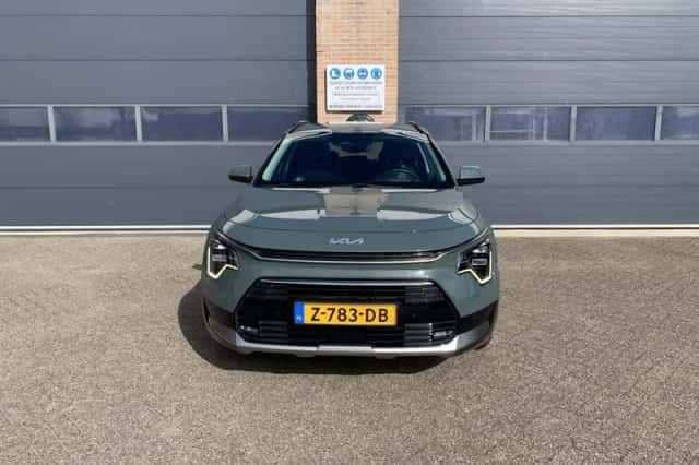 Kia Niro (2022) thumbnail 5