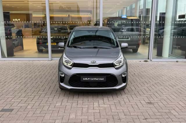 Kia Picanto (2021) thumbnail 2