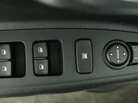 Kia Stonic (2024) thumbnail 23