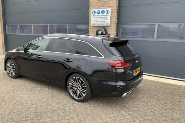 Kia Ceed Sportswagon (2025) thumbnail 4