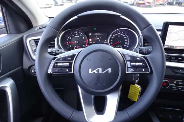 Kia Ceed Sportswagon (2025) thumbnail 17