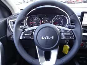 Kia Ceed Sportswagon (2025) thumbnail 17