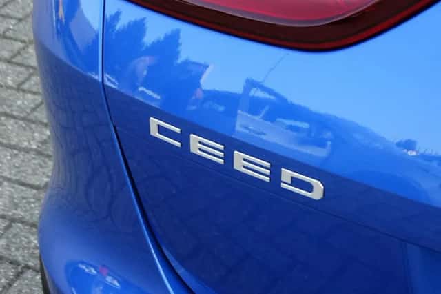 Kia Ceed Sportswagon (2025) thumbnail 6