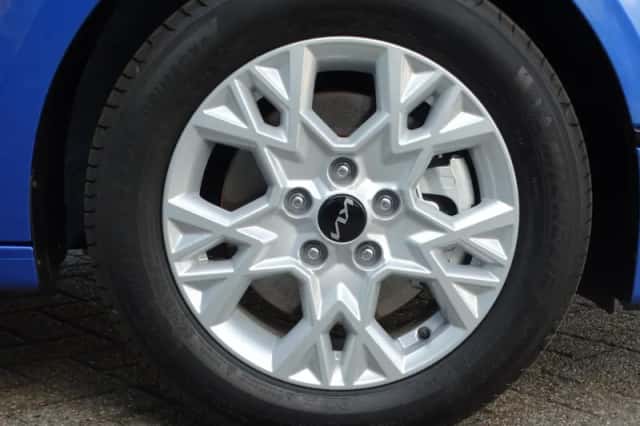 Kia Ceed Sportswagon (2025) thumbnail 9