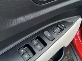 Kia Stonic (2025) thumbnail 14