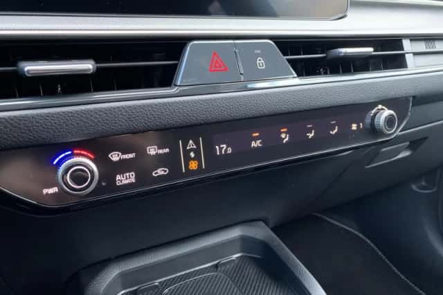 Kia Stonic (2025) thumbnail 23
