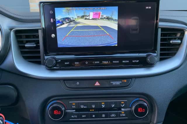 Kia Ceed Sportswagon (2023) thumbnail 16