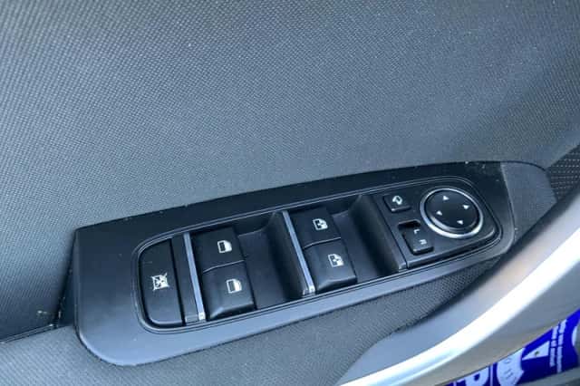 Kia Ceed Sportswagon (2023) thumbnail 10