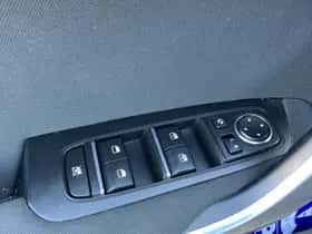 Kia Ceed Sportswagon (2023) thumbnail 10