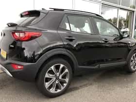 Kia Stonic (2020) thumbnail 4