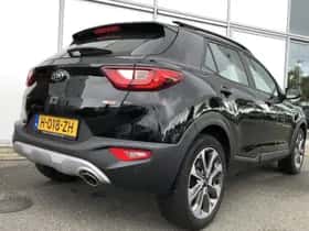 Kia Stonic (2020) thumbnail 6