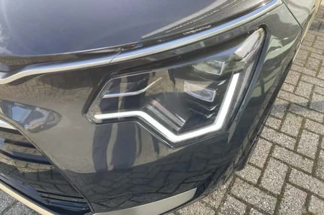 Kia Niro (2025) thumbnail 5