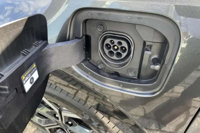 Kia Niro (2025) thumbnail 6