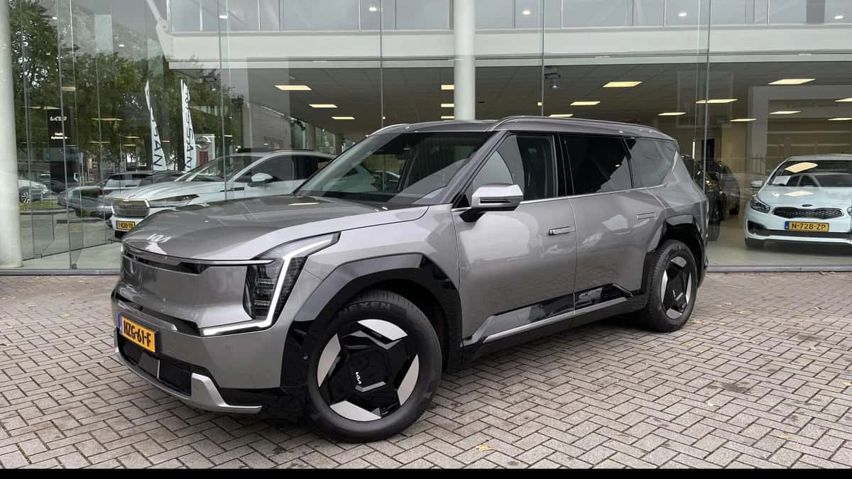 Kia EV9 (2025) — foto 1