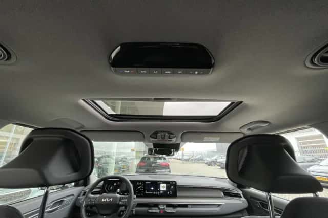 Kia EV9 (2025) thumbnail 23