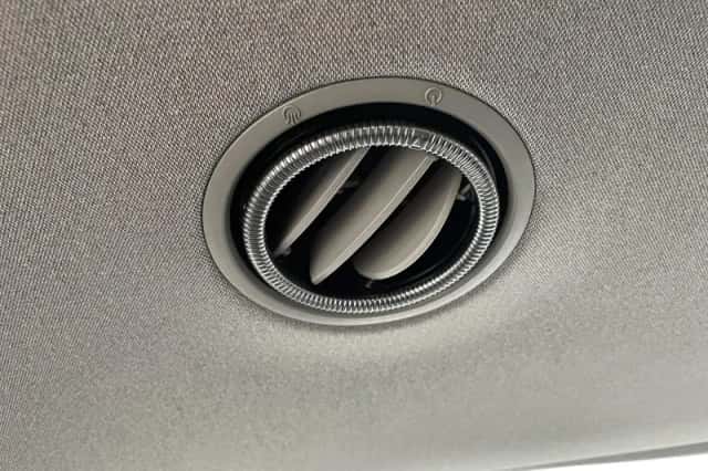 Kia EV9 (2025) thumbnail 24
