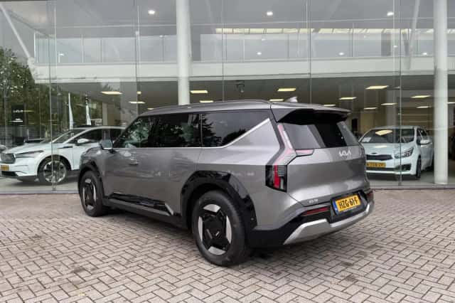 Kia EV9 (2025) thumbnail 4