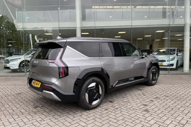 Kia EV9 (2025) thumbnail 5