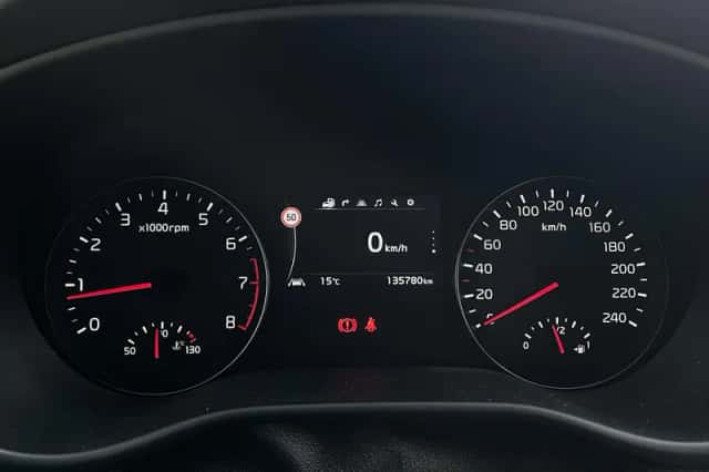 Kia Sportage (2016) thumbnail 21